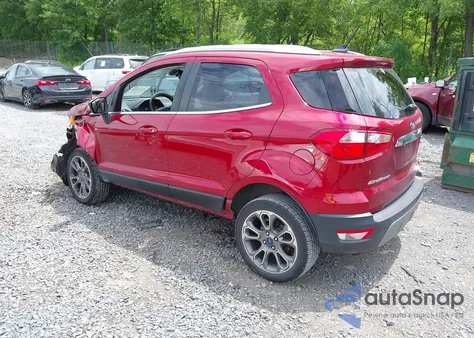 2018 Ford Ecosport Titanium z USA, uszkodzony, nr VIN MAJ6P1WL3JC186846